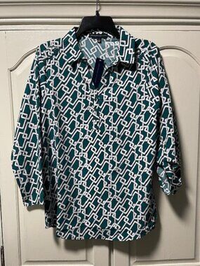 Adrienne Vittadini Top Size L NWT